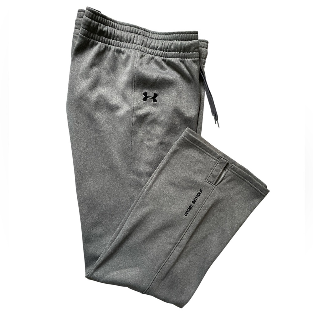 Under Armour Women’s Semi-Fitted Fleece Pants – Size Med- Gray like new